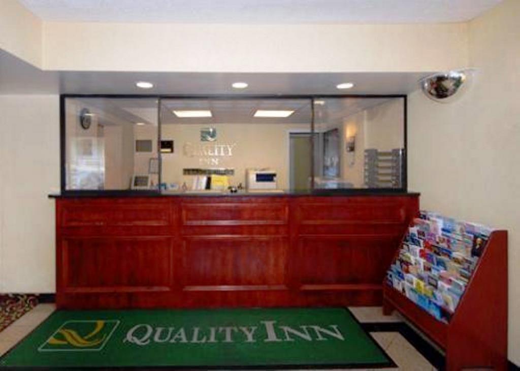 Quality Inn Takoma Park Exterior foto